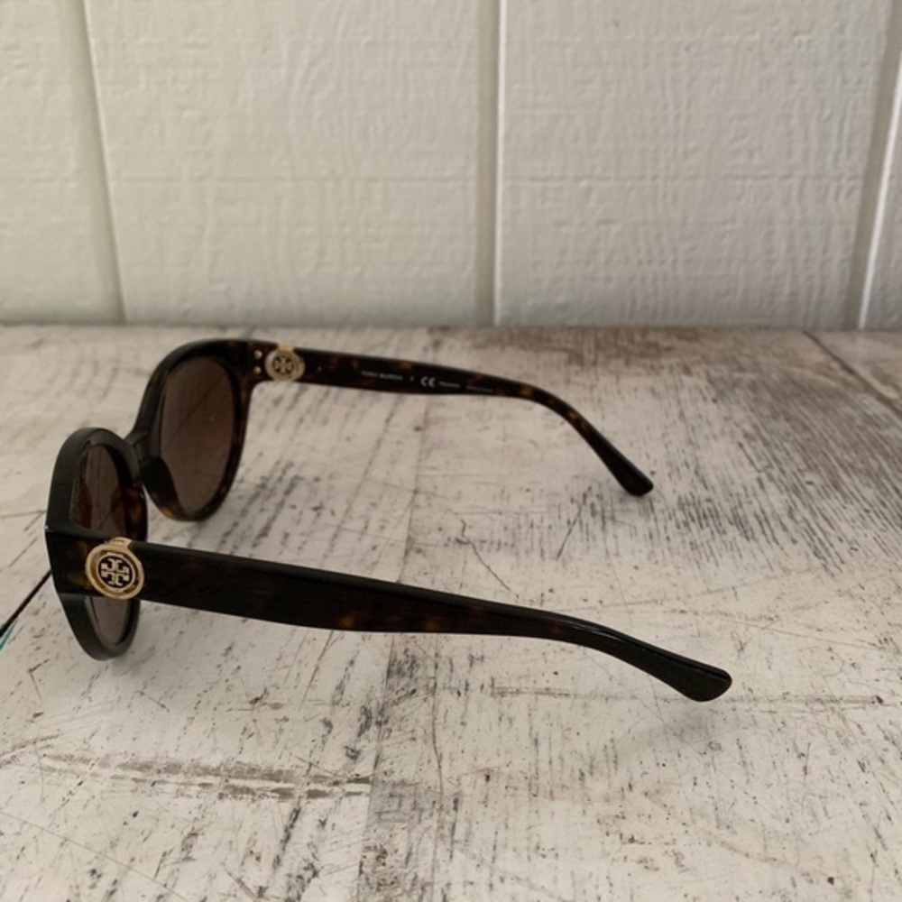 Tory Burch Sunglasses TY7087 Tortoise Gold - Picture 3 of 9